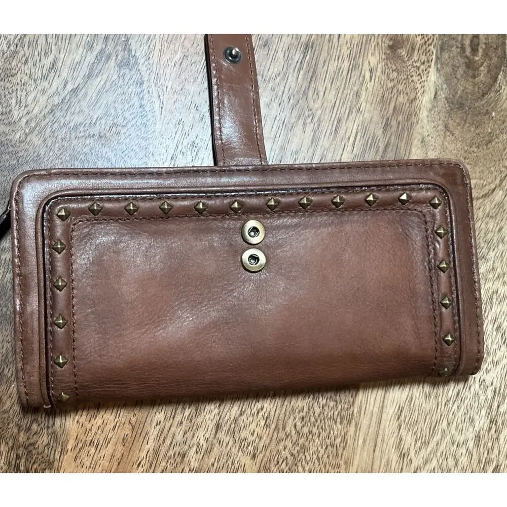 COLE HAAN Vintage Continental Brown Leather Wallet Stud Accent Multi Pocket